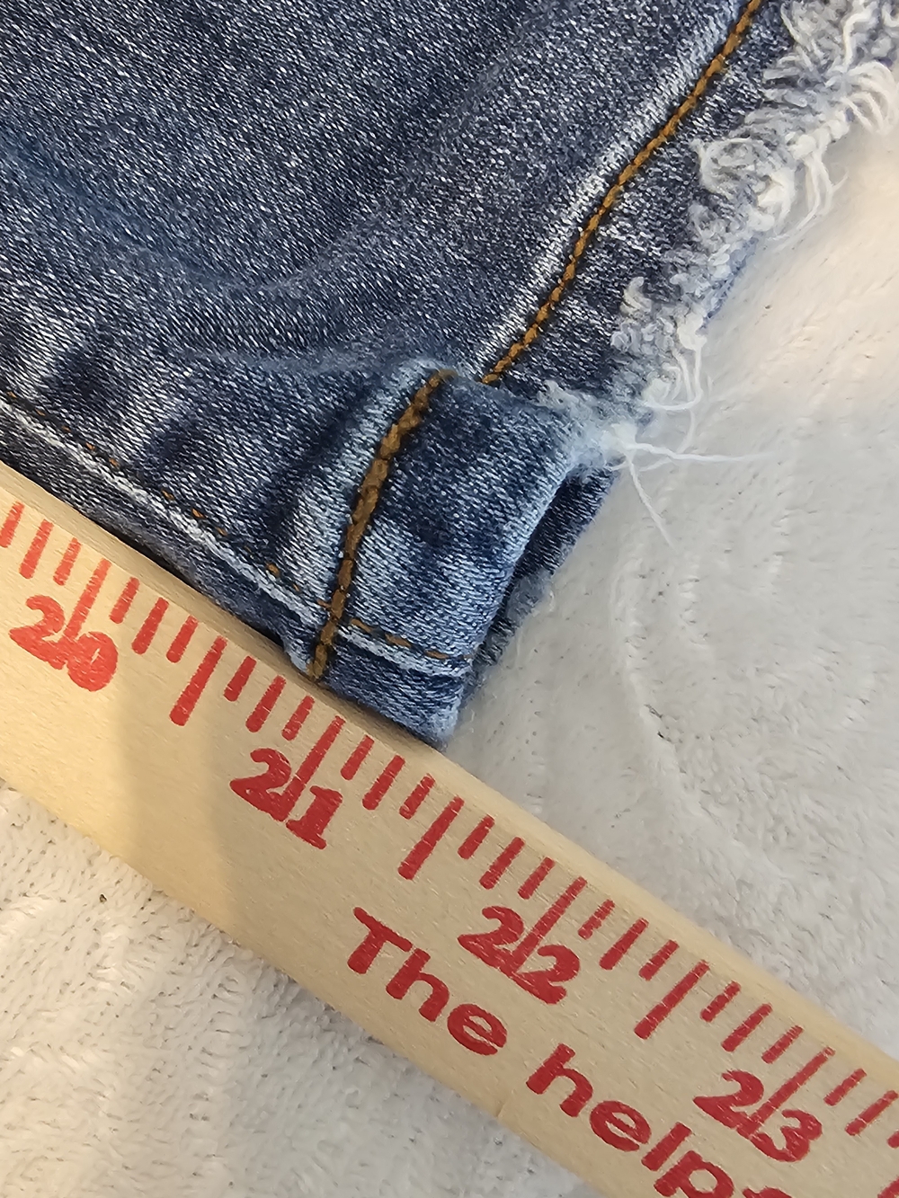 Judy Blue Skinny Fit Capri Ladies Jeans Size 20w Minor Wear Euc Comfort Cute Fit - Picture 7 of 8
